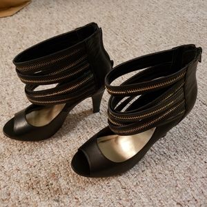 Steve Madden Ankle Zipper Peep Toe Heels